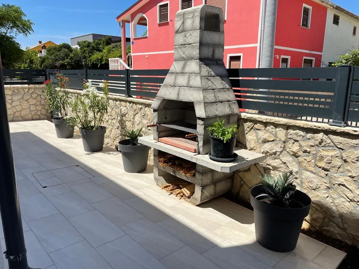 Apartmenthouse Ines Vir 0*,  Croatia