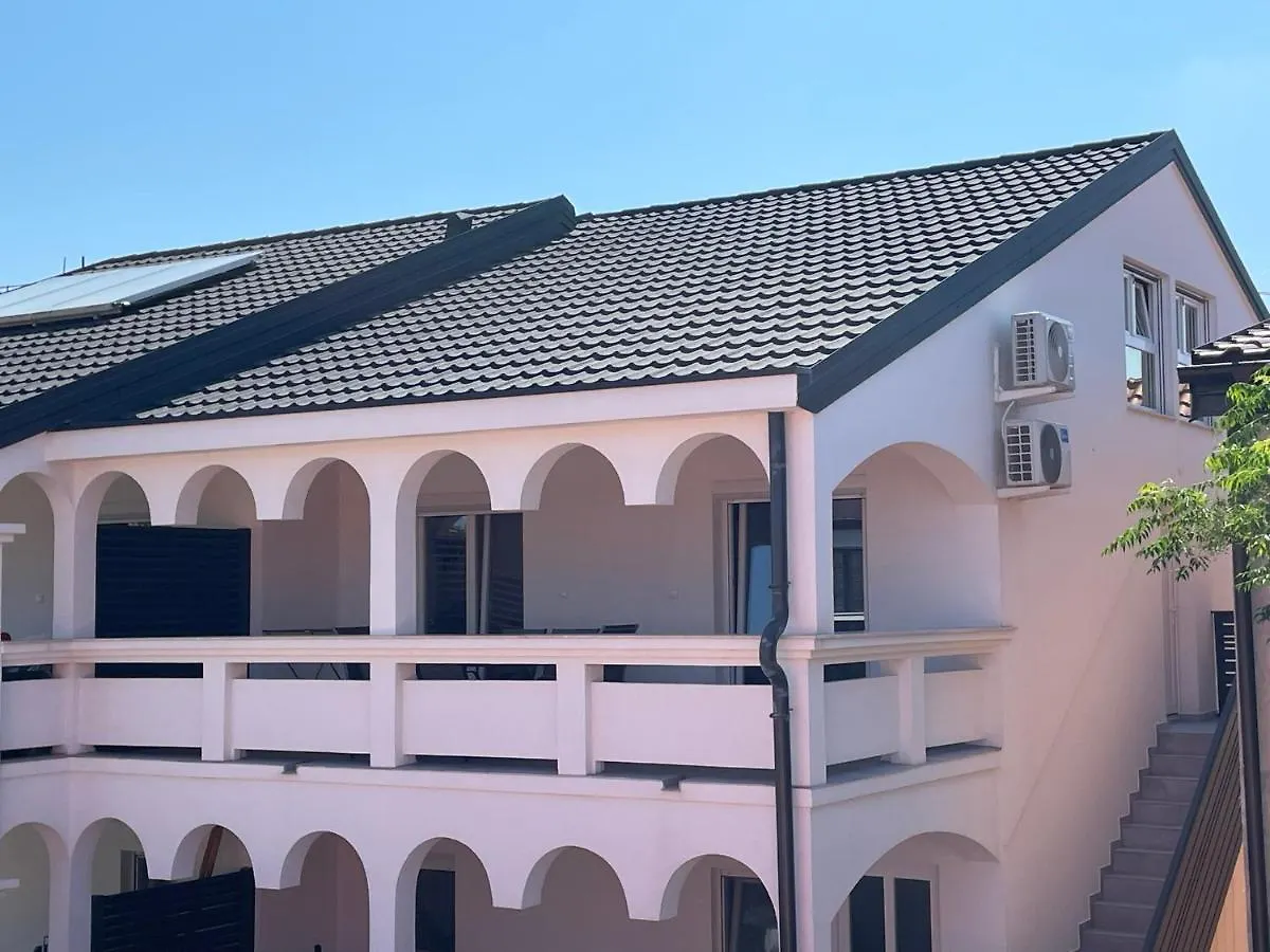 Apartment Apartmenthouse Ines Vir Croatia