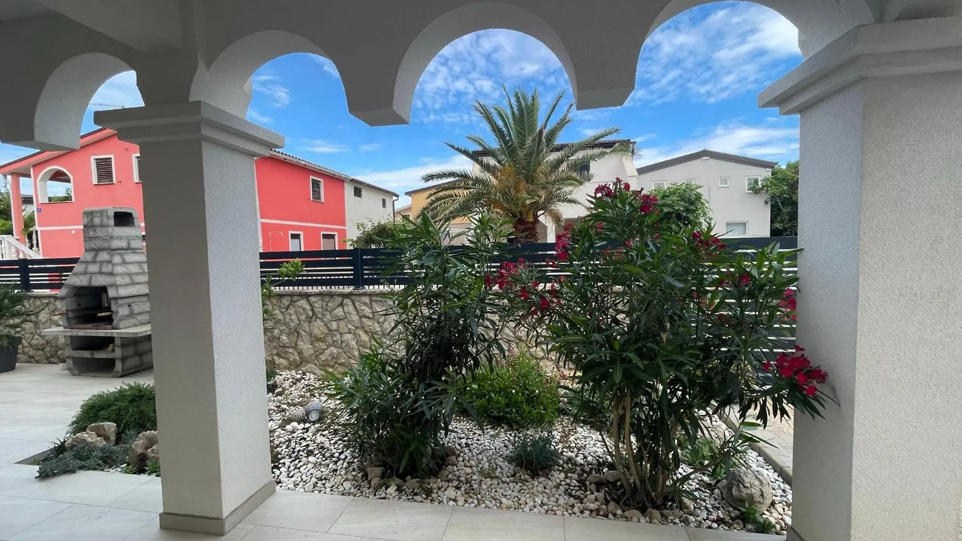 Apartmenthouse Ines Vir Lejlighed