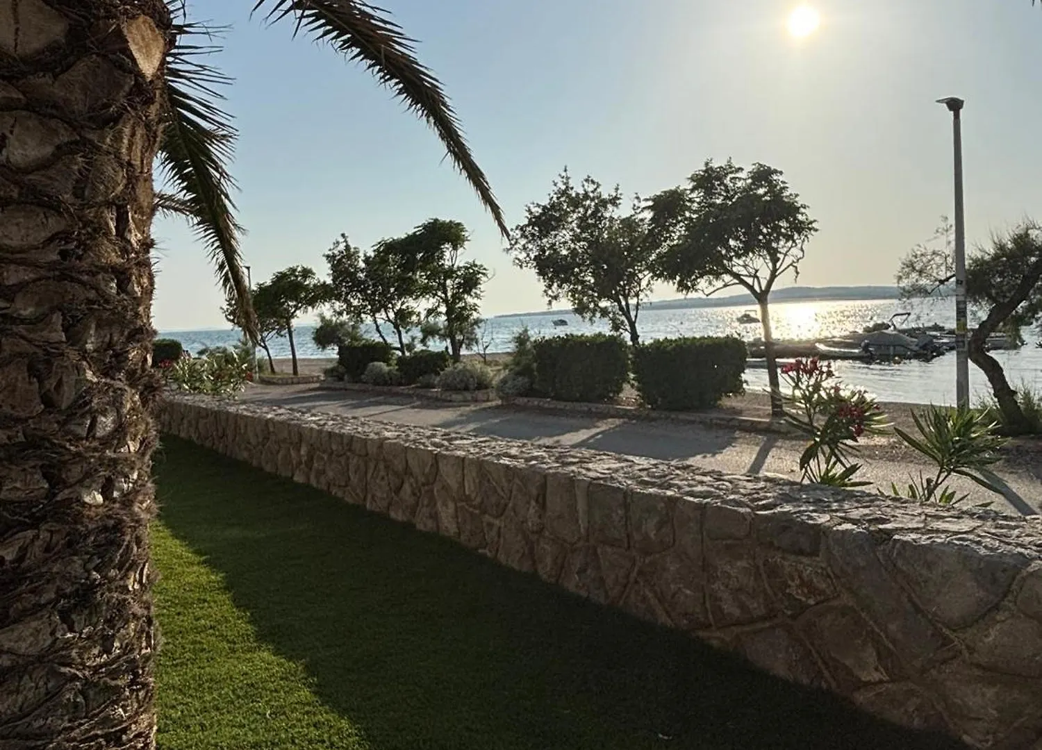 Apartmenthouse Ines Vir 0*,  Kroatien