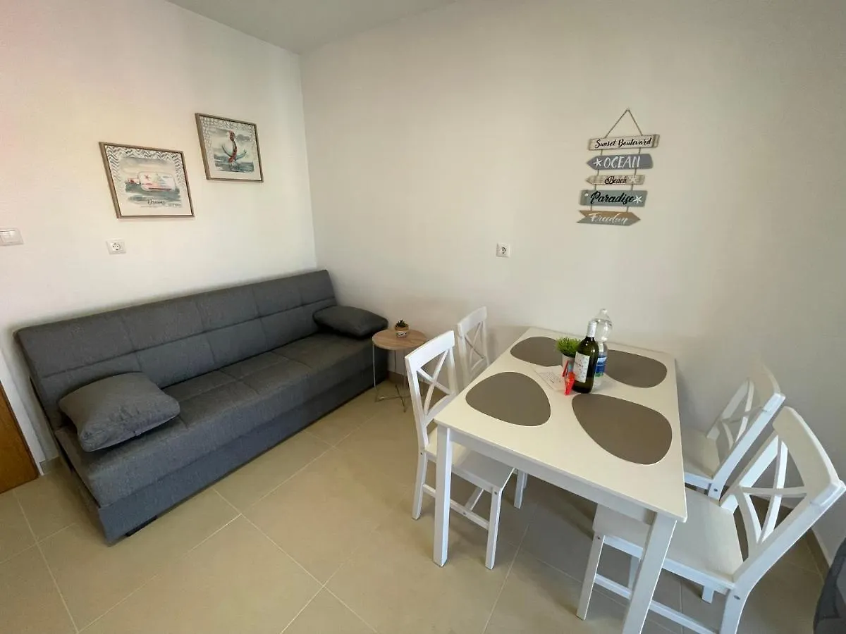 Apartmán Apartmenthouse Ines Vir